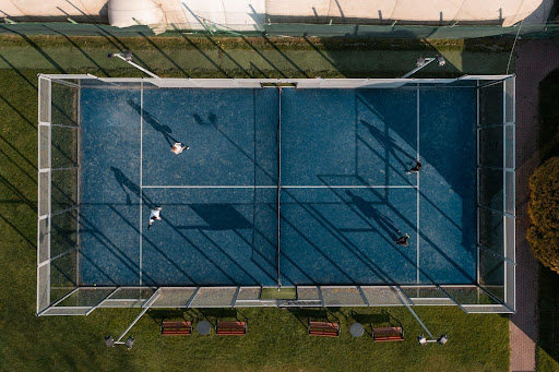Surface Choices: Selecting the Best Flooring for Padel Courts