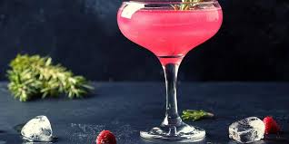 Transform Simple Drinks into Stunning Visual Experiences with Luster Dust for Drinks